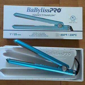 BaBylissPRO Nano Titanium 1-1/4'' Ionic Straightening Iron